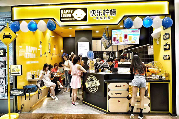“秋后第一杯奶茶”，成都奶茶店裝修大比拼！